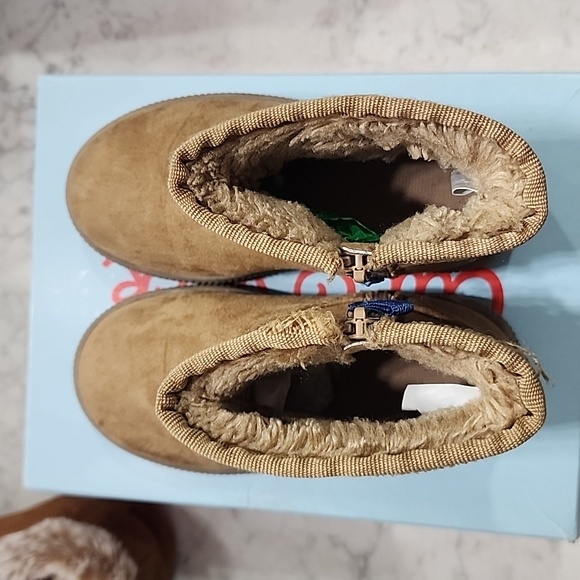 [Cat&Jack]  Toddler Arlo Boots - Picture 5 of 8